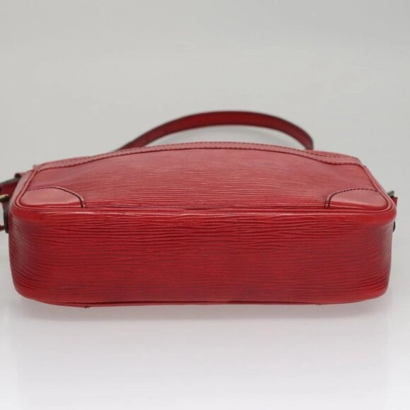 LOUIS VUITTON Epi Trocadero 23 Shoulder Bag Red - Picture 5 of 15